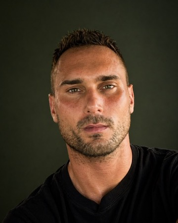 Portrait of Nick Rosenheim, founder of Ask Wisdom